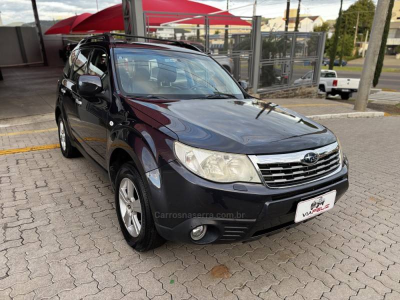 SUBARU - FORESTER - 2009/2010 - Cinza - R$ 43.990,00