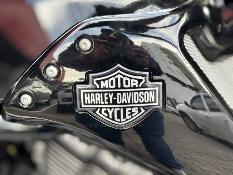 HARLEY-DAVIDSON - V-ROD MUSCLE - 2013/2013 - Preta - R$ 62.990,00