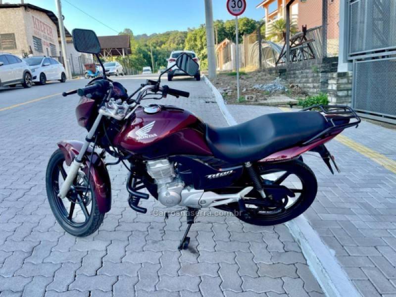HONDA - CG 150 - 2011/2012 - Vermelha - R$ 11.990,00