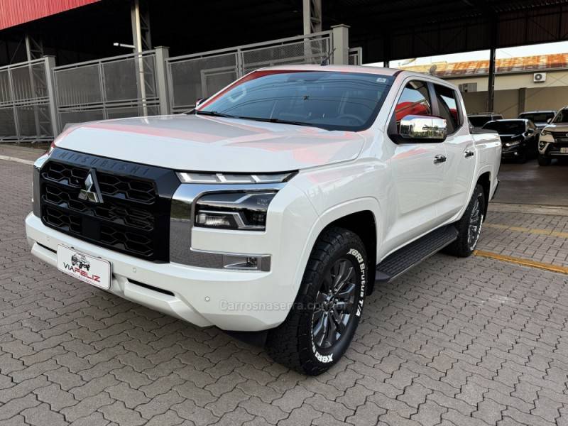 MITSUBISHI - L200 TRITON - 2025/2026 - Branca - R$ 301.990,00