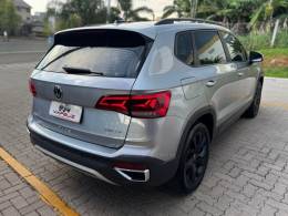 VOLKSWAGEN - TAOS - 2021/2022 - Cinza - R$ 132.990,00