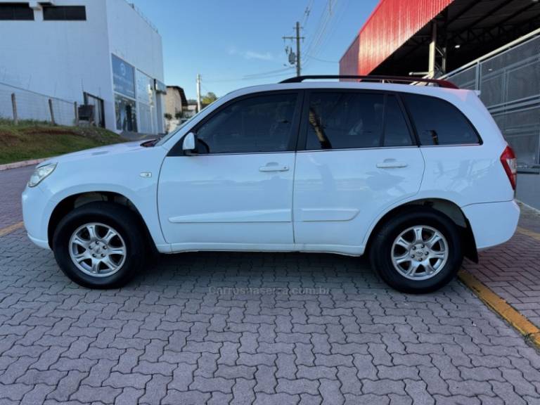 CHERY - TIGGO - 2014/2015 - Branca - R$ 42.990,00