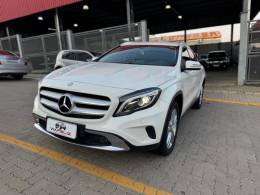 MERCEDES-BENZ - GLA 200 - 2017/2017 - Branca - R$ 121.990,00