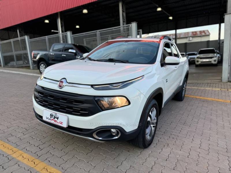 FIAT - TORO - 2018/2019 - Branca - R$ 112.990,00