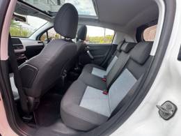 PEUGEOT - 208 - 2015/2016 - Branca - R$ 57.990,00