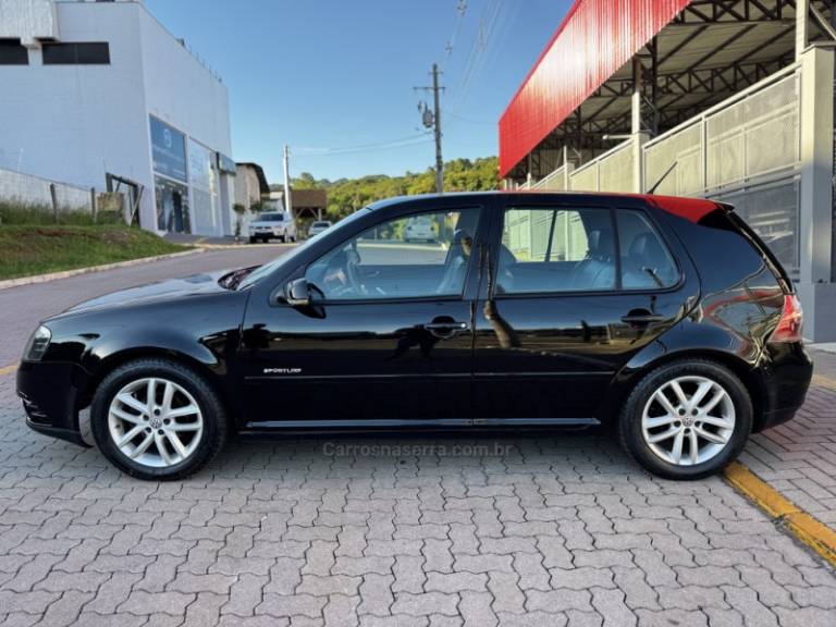 VOLKSWAGEN - GOLF - 2009/2010 - Preta - R$ 49.900,00