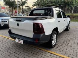 RENAULT - OROCH - 2017/2018 - Branca - R$ 74.990,00