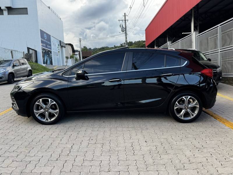 CHEVROLET - CRUZE - 2019/2020 - Preta - R$ 119.990,00