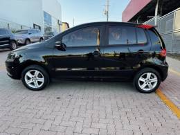 VOLKSWAGEN - FOX - 2015/2016 - Preta - R$ 49.990,00