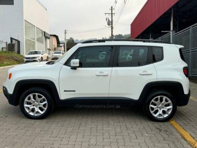 JEEP - RENEGADE - 2015/2016 - Branca - R$ 89.990,00