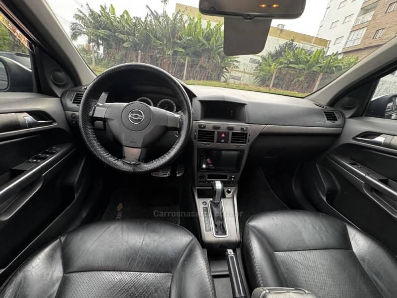 CHEVROLET - VECTRA - 2009/2010 - Preta - R$ 43.990,00