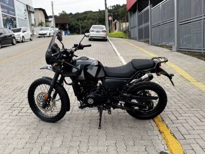 ROYAL ENFIELD - HIMALAYAN 411cc - 2023/2024 - Preta - R$ 24.990,00