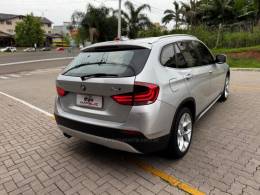 BMW - X1 - 2010/2011 - Prata - R$ 74.990,00