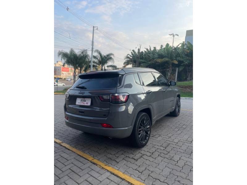 JEEP - COMPASS - 2021/2022 - Cinza - R$ 157.990,00