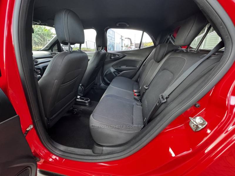 FIAT - ARGO - 2021/2021 - Vermelha - R$ 81.990,00