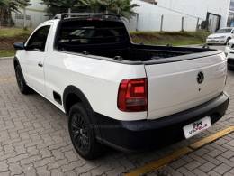 VOLKSWAGEN - SAVEIRO - 2021/2022 - Branca - R$ 64.990,00