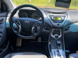 HYUNDAI - ELANTRA - 2012/2013 - Prata - R$ 69.990,00