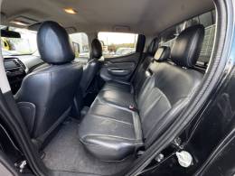 MITSUBISHI - L200 TRITON - 2016/2017 - Preta - R$ 144.990,00