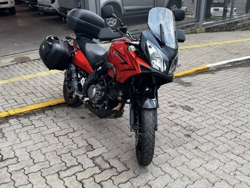 SUZUKI - V-STROM - 2011/2012 - Laranja - R$ 34.990,00