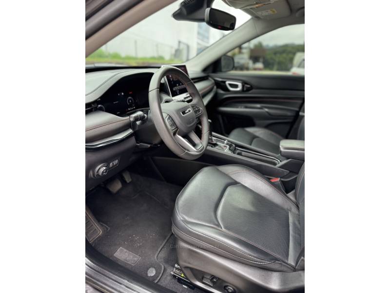 JEEP - COMPASS - 2021/2022 - Cinza - R$ 161.990,00