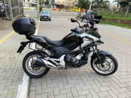 HONDA - NC 750X - 2019/2019 - Verde - R$ 42.990,00