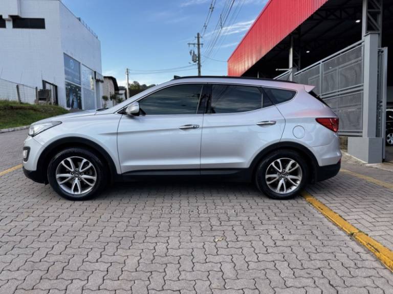 HYUNDAI - SANTA FÉ - 2013/2014 - Prata - R$ 93.800,00