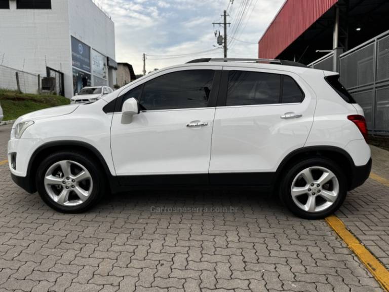 CHEVROLET - TRACKER - 2014/2015 - Branca - R$ 72.990,00