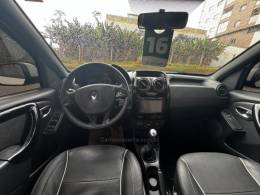 RENAULT - DUSTER OROCH - 2016/2016 - Branca - R$ 77.990,00