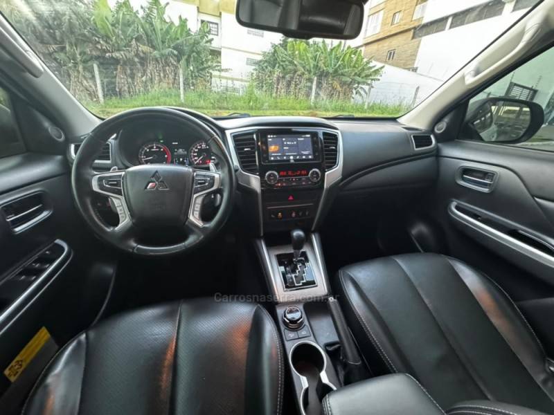 MITSUBISHI - L200 TRITON - 2022/2022 - Branca - R$ 204.990,00
