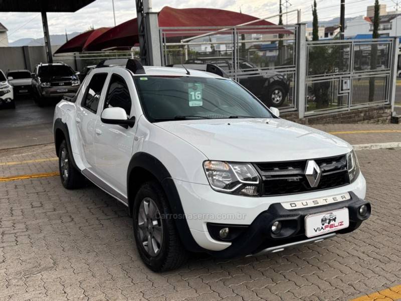 RENAULT - DUSTER OROCH - 2016/2016 - Branca - R$ 77.990,00