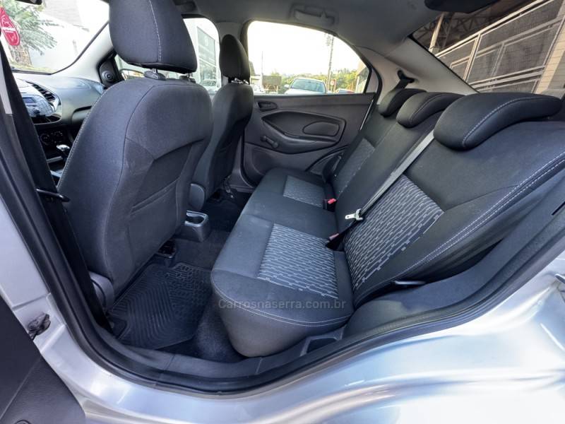 FORD - KA + - 2016/2017 - Prata - R$ 45.990,00