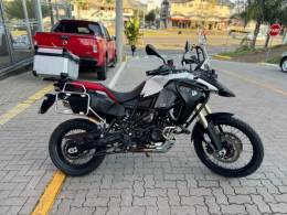 BMW - F 800 - 2016/2016 - Branca - R$ 49.990,00