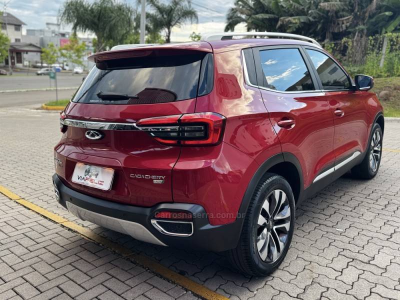 CHERY - TIGGO - 2021/2022 - Vermelha - R$ 101.990,00