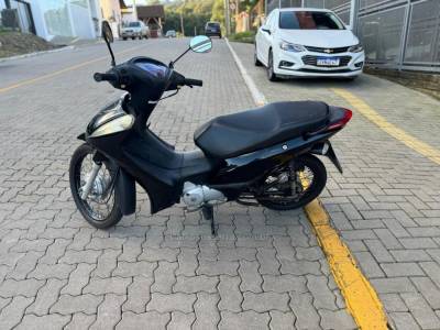 HONDA - BIZ 125 - 2011/2011 - Preta - R$ 10.990,00