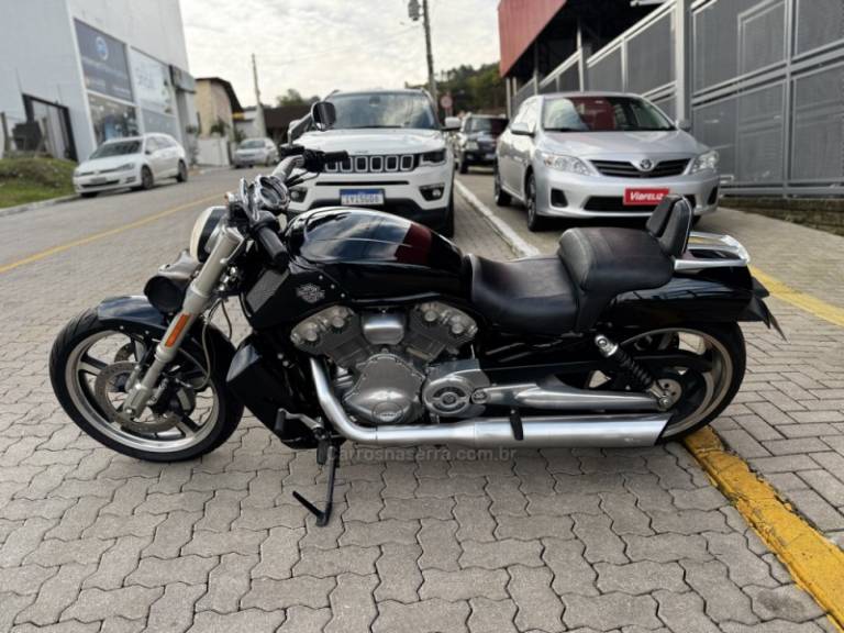 HARLEY-DAVIDSON - V-ROD MUSCLE - 2013/2013 - Preta - R$ 62.990,00