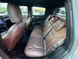 FIAT - TORO - 2022/2022 - Cinza - R$ 139.990,00