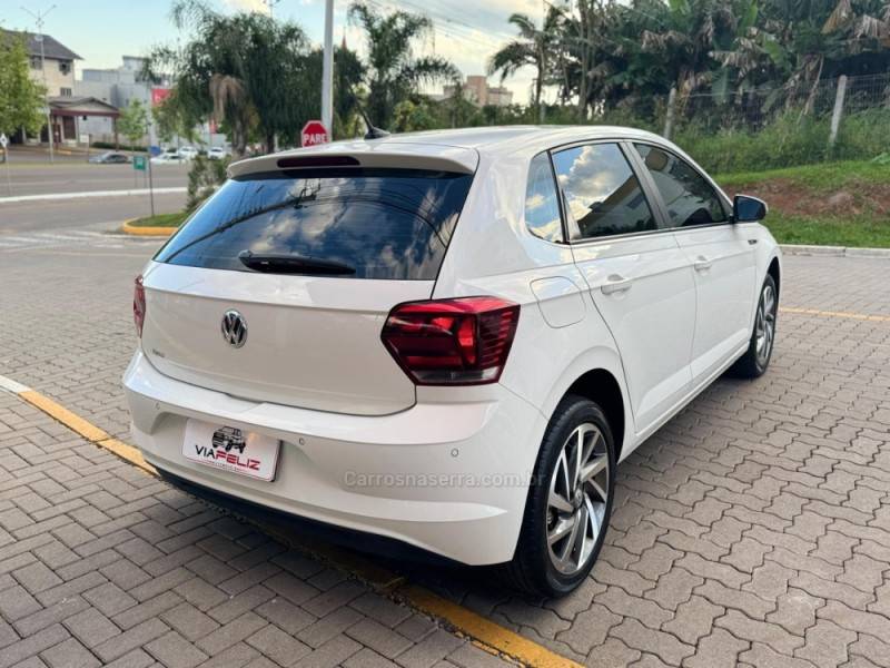 VOLKSWAGEN - POLO - 2018/2019 - Branca - R$ 84.990,00