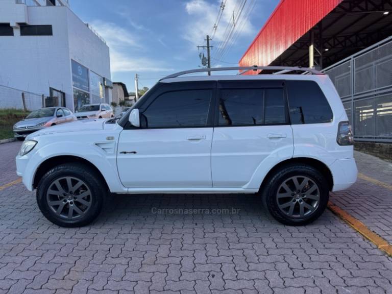 MITSUBISHI - PAJERO TR4 - 2013/2013 - Branca - R$ 69.990,00