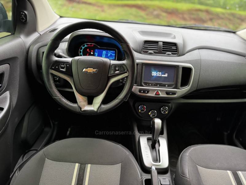 CHEVROLET - SPIN - 2016/2017 - Preta - R$ 65.990,00