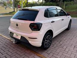 VOLKSWAGEN - POLO - 2023/2023 - Branca - R$ 74.990,00