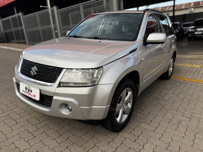 SUZUKI - GRAND VITARA - 2011/2012 - Prata - R$ 56.990,00