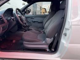 FIAT - STRADA - 2017/2018 - Branca - R$ 57.990,00