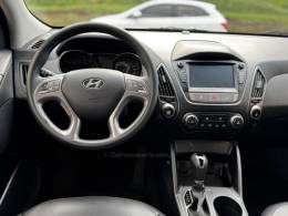 HYUNDAI - IX35 - 2018/2019 - Prata - R$ 97.990,00