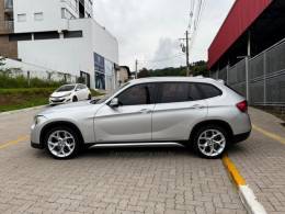 BMW - X1 - 2010/2011 - Prata - R$ 74.990,00