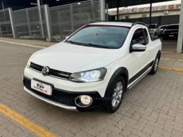 VOLKSWAGEN - SAVEIRO - 2013/2014 - Branca - R$ 67.990,00