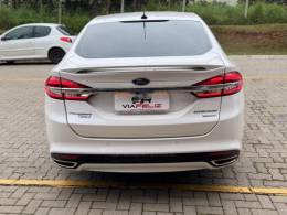 FORD - FUSION - 2017/2018 - Branca - R$ 107.990,00