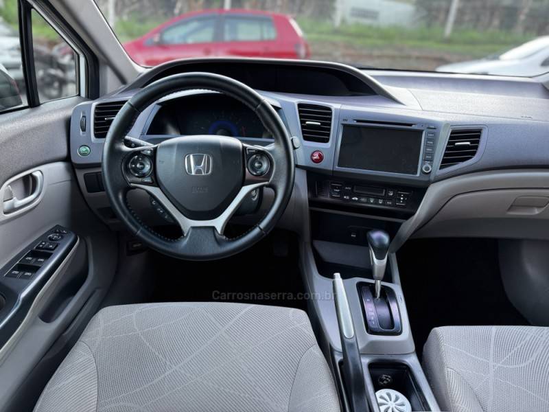 HONDA - CIVIC - 2014/2014 - Branca - R$ 73.990,00