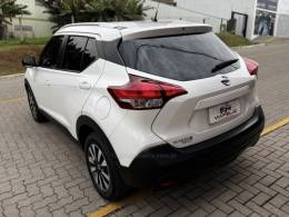 NISSAN - KICKS - 2018/2019 - Branca - R$ 85.990,00