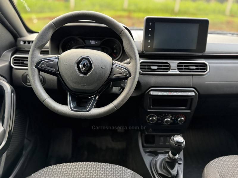 RENAULT - OROCH - 2022/2023 - Prata - R$ 94.990,00