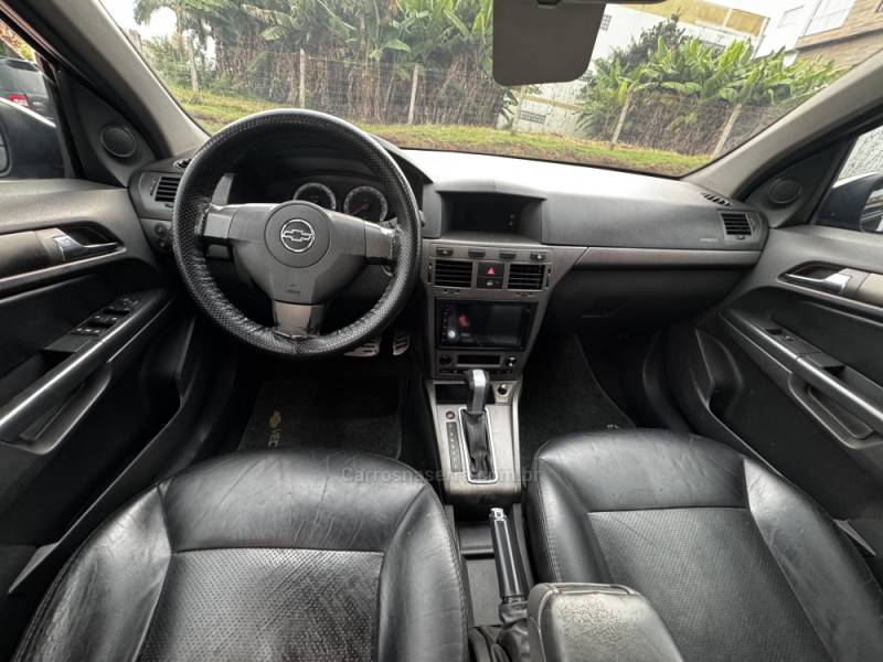 CHEVROLET - VECTRA - 2009/2010 - Preta - R$ 43.990,00